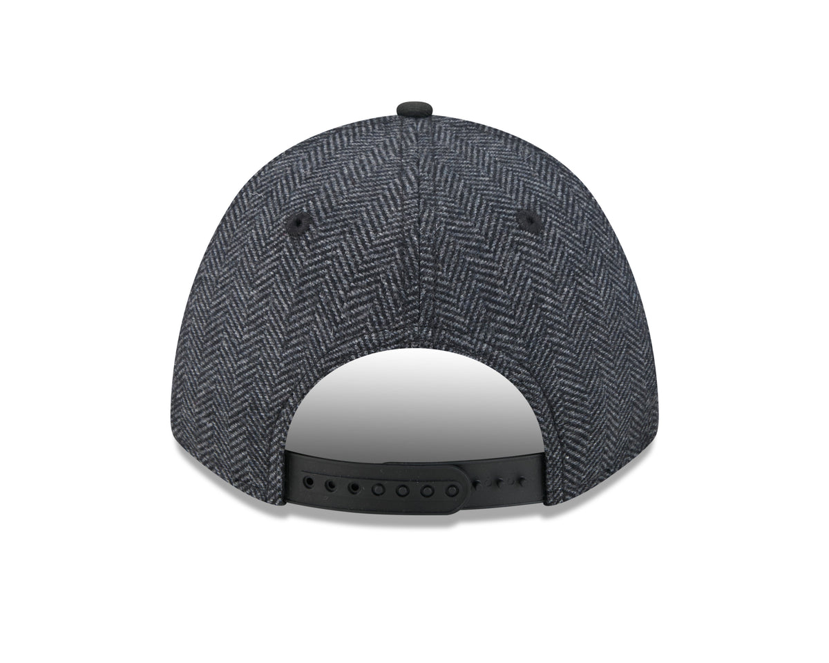 New Era 940 M Crown Chicago White Sox Faux Wool Strapback Hat