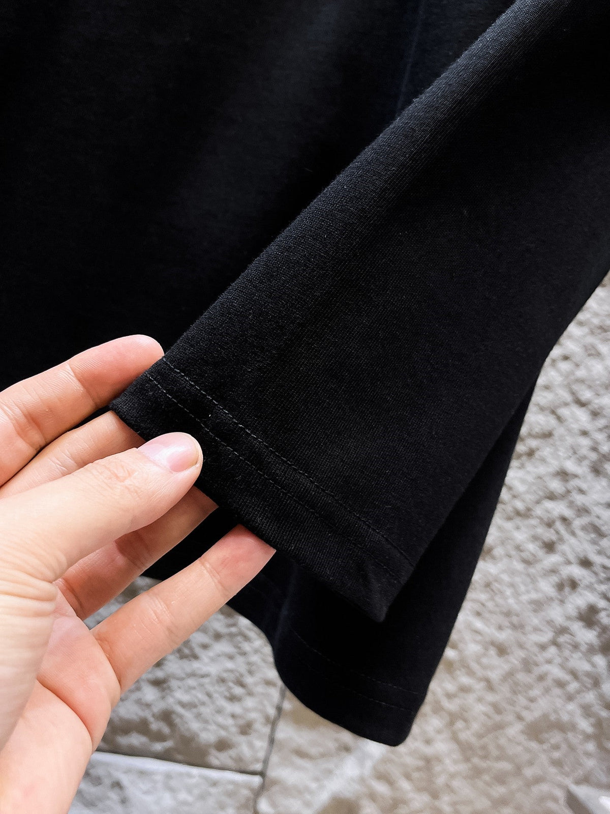 AMIRI Overlapped Logo Graphic Long‑Sleeve Tee