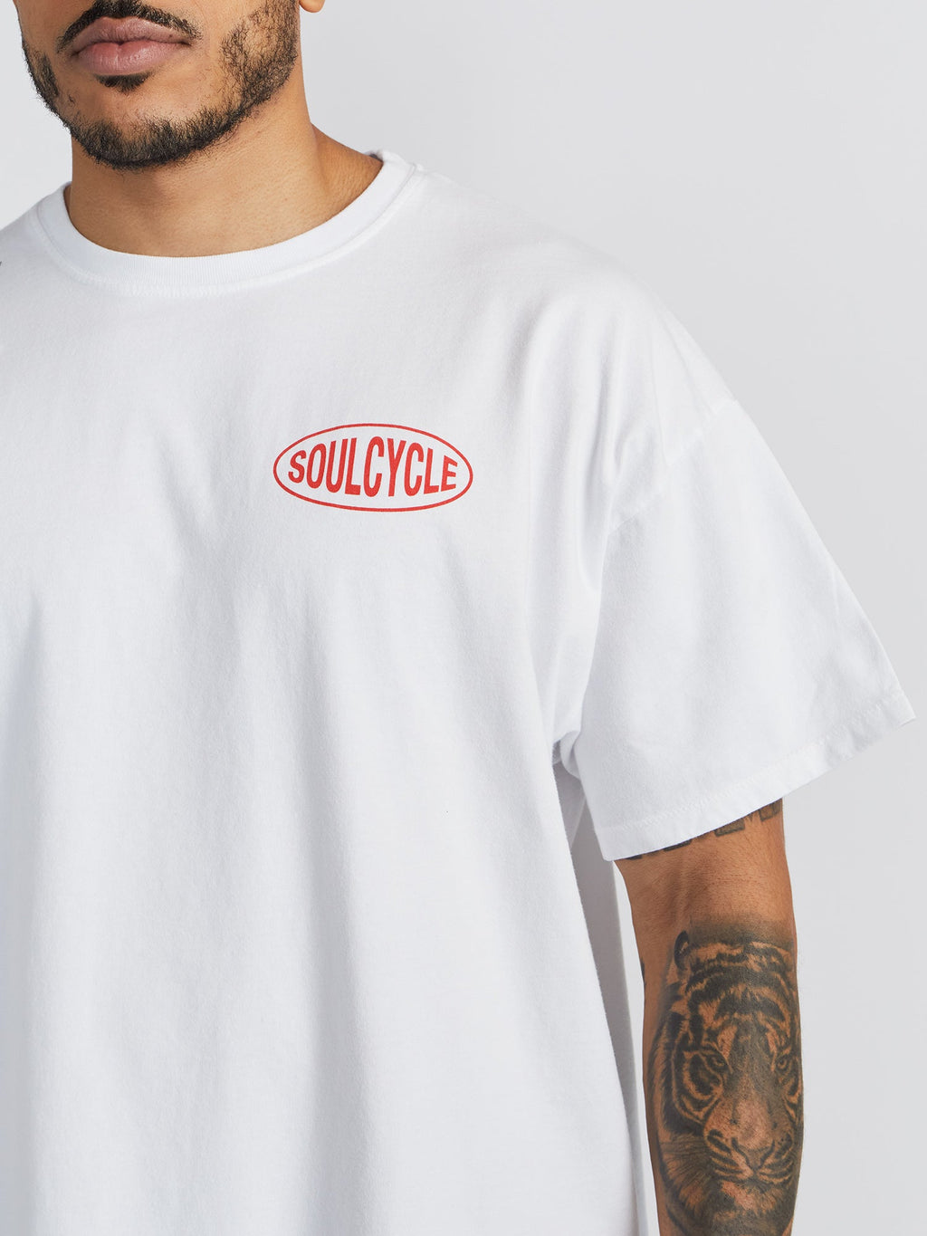 RUBY KEEP MOVING GRAPHIC TEE