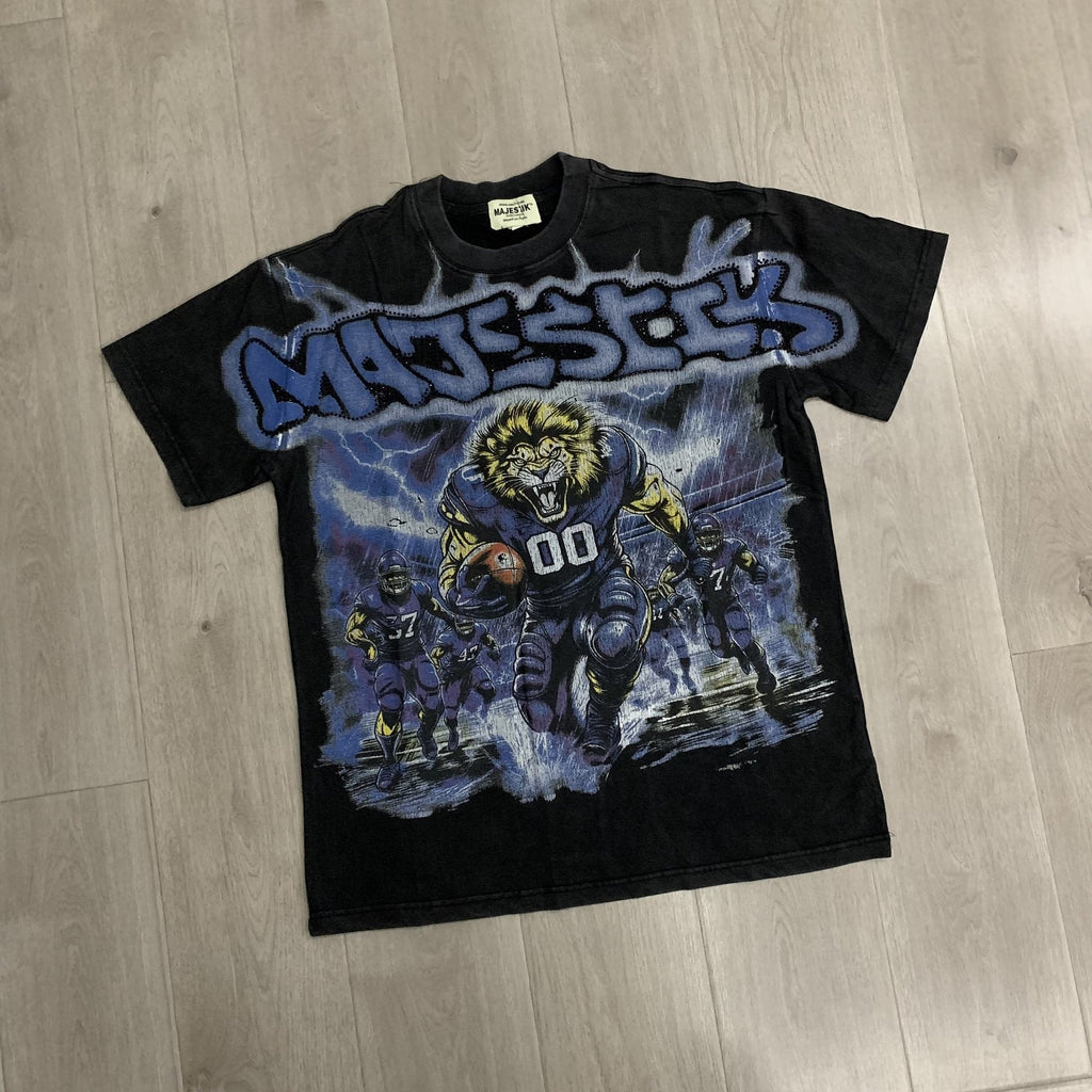 MAJESTIK Football Lion Graphic T-Shirt