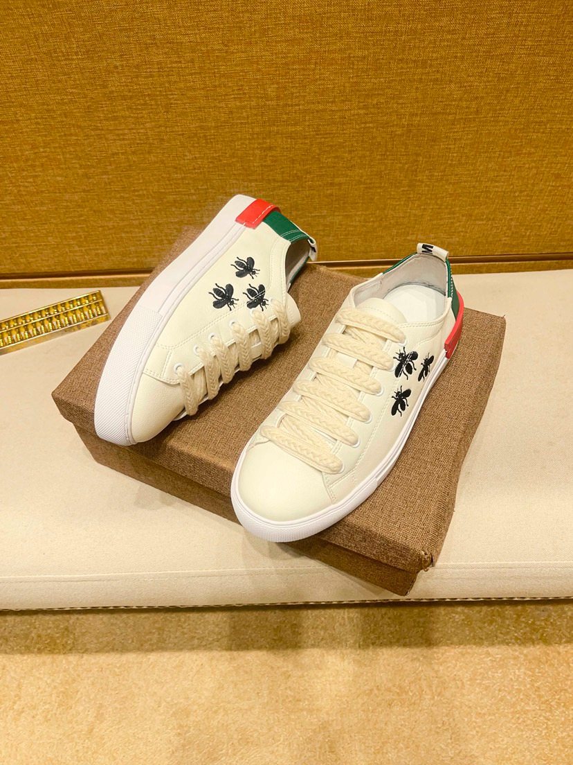 Chrome Hearts Cross Motif Low-Top Sneakers