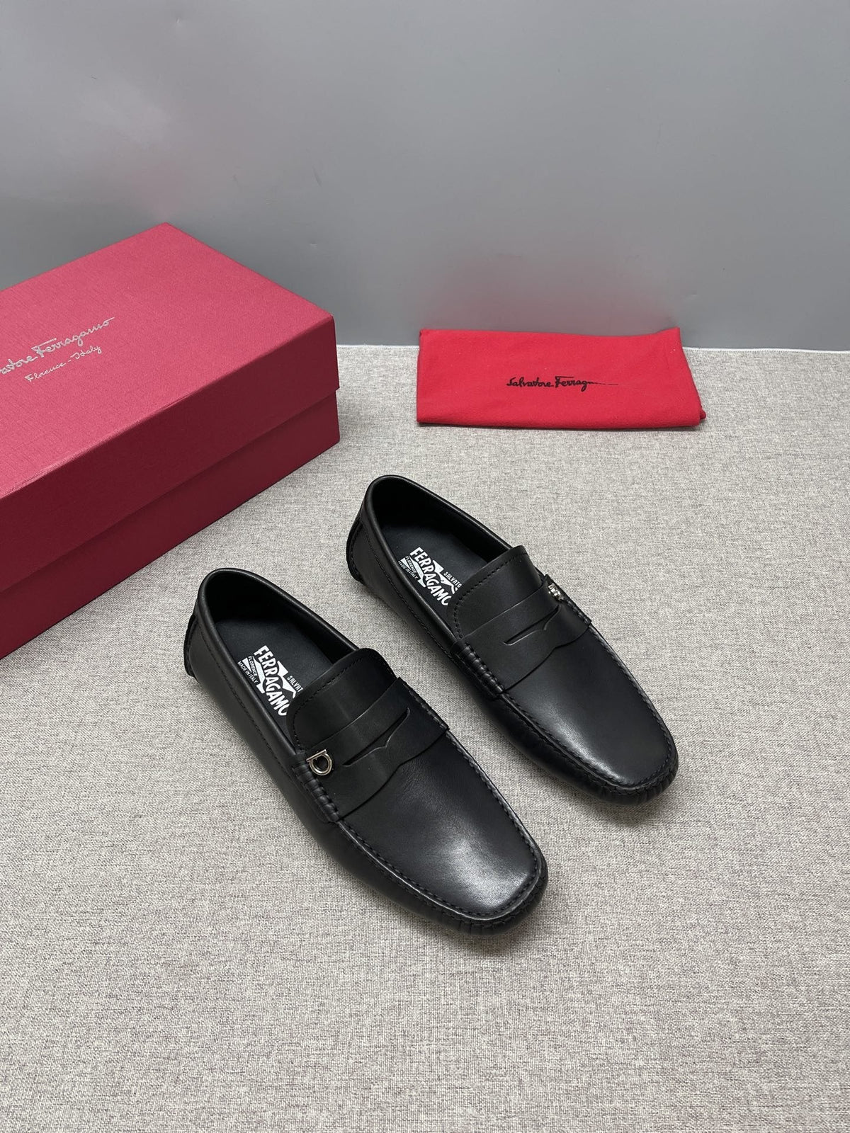 Ferragamo Men's Black Buckle Loafers - Metal Buckle Vamp Detail