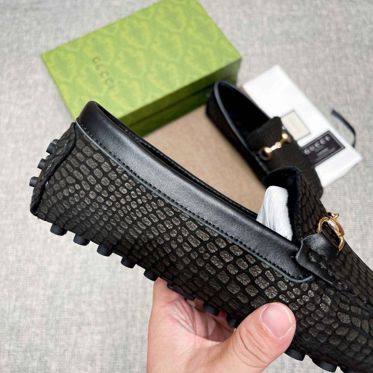 Gucci Men's Black Textured Horsebit-Style Loafers