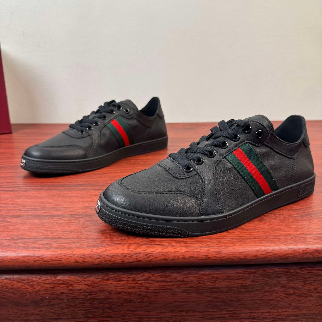 Gucci Men's Green and Red Stripe Sneakers