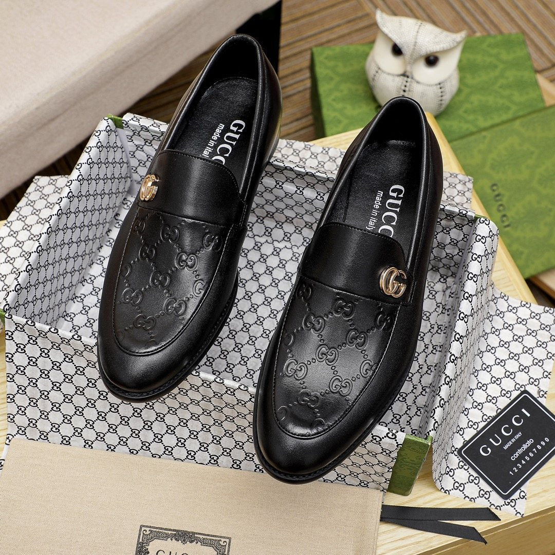 Gucci Black Embossed Hardware Loafers