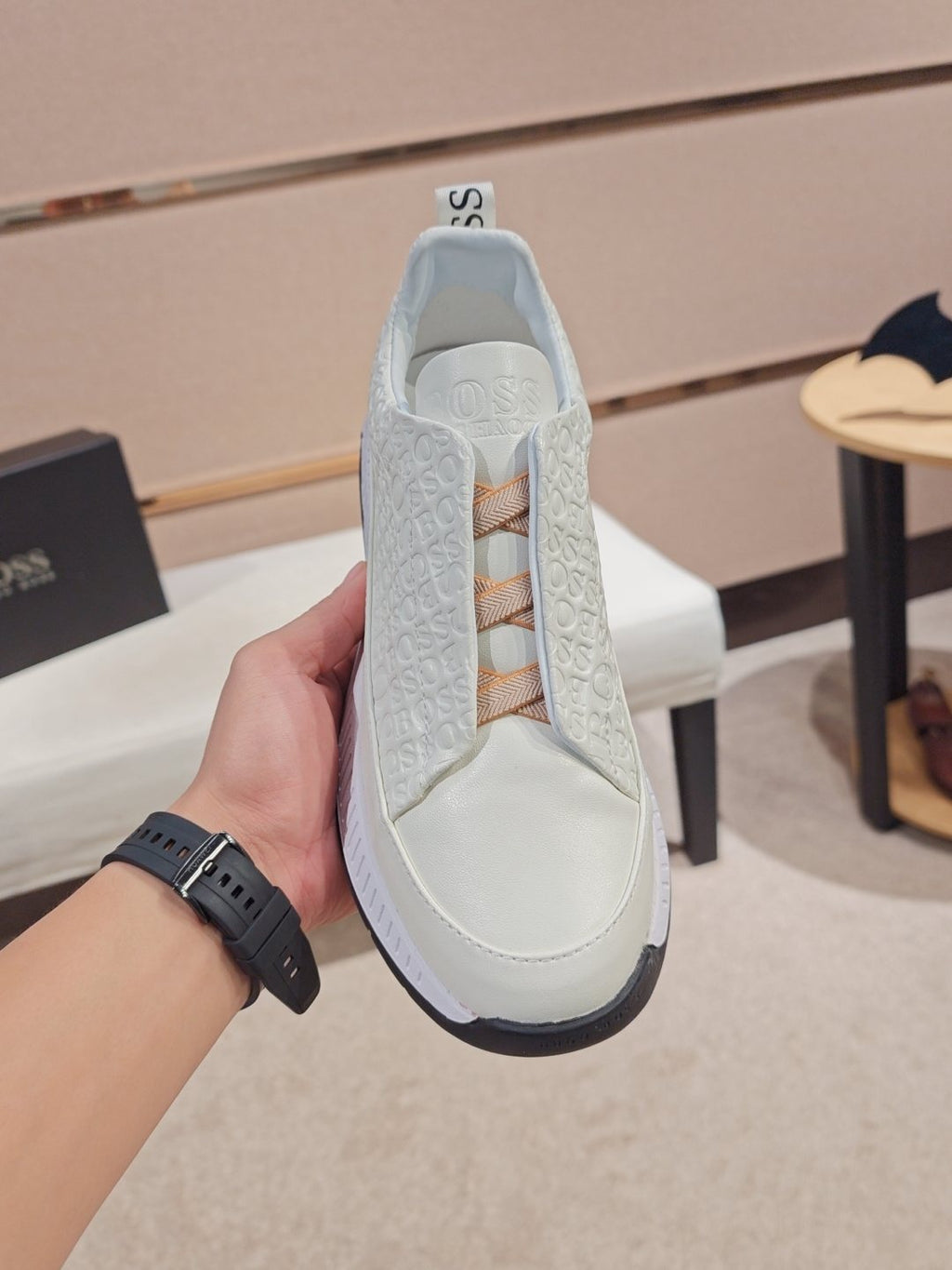 Hugo Boss Men's White Textured Low-Top Sneakers