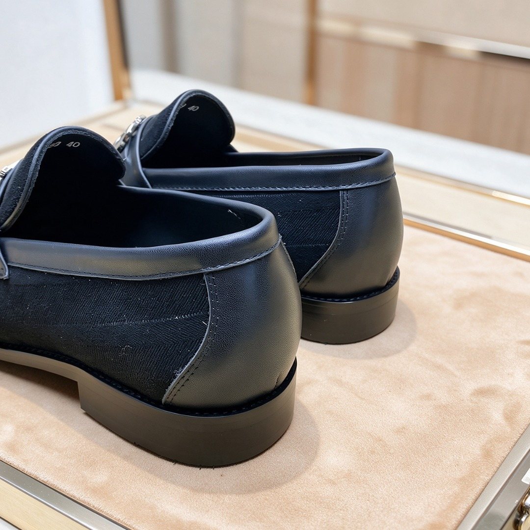 Ferragamo Black Bit Loafers