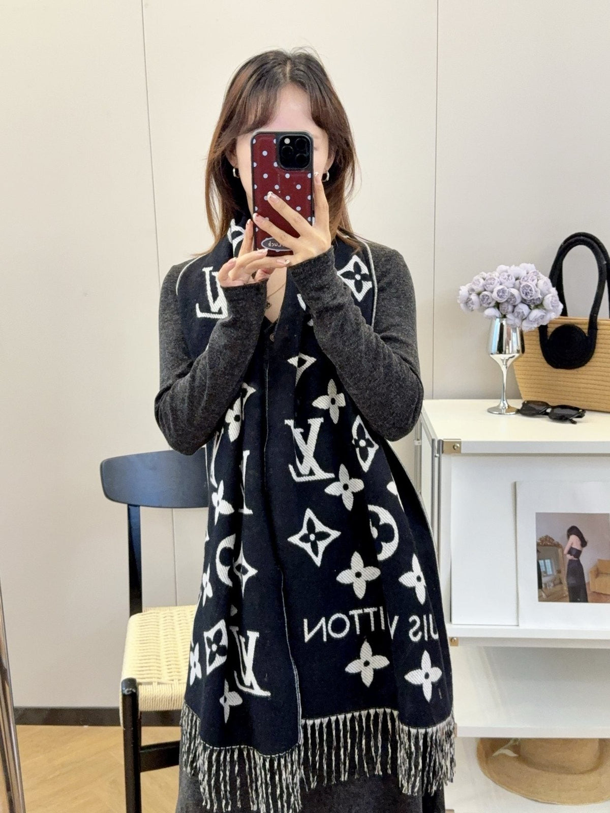 Louis Vuitton Beige & White Fringed Scarf