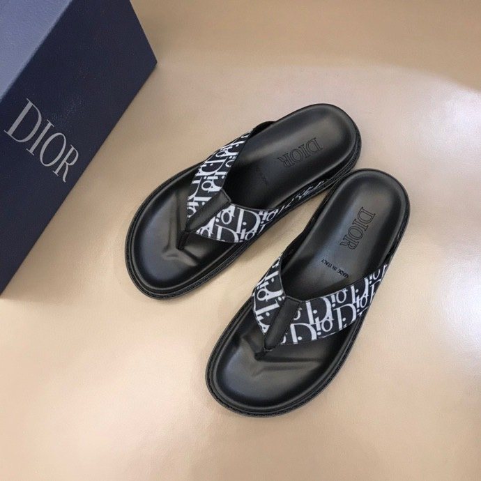 Dior Men's Black-and-White Thong Sandals