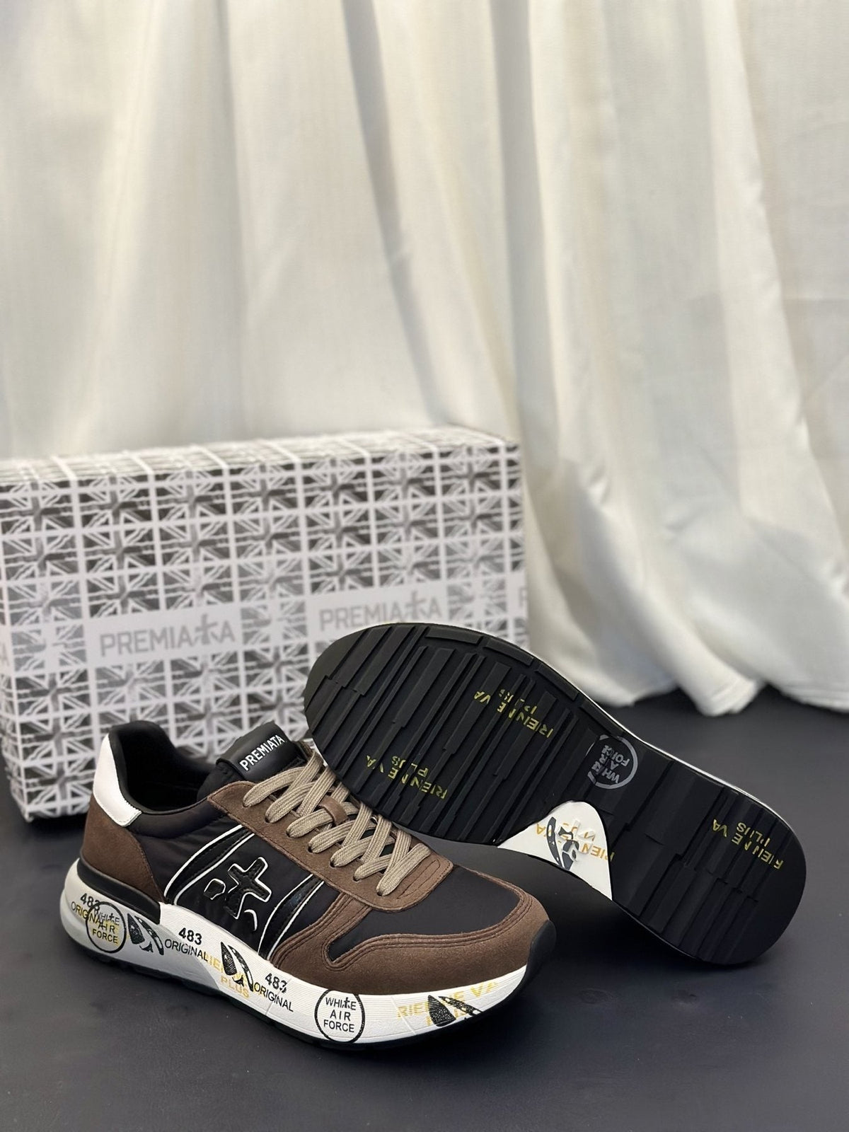 Premiata Panel Low-Top Sneakers - Contrast Trim