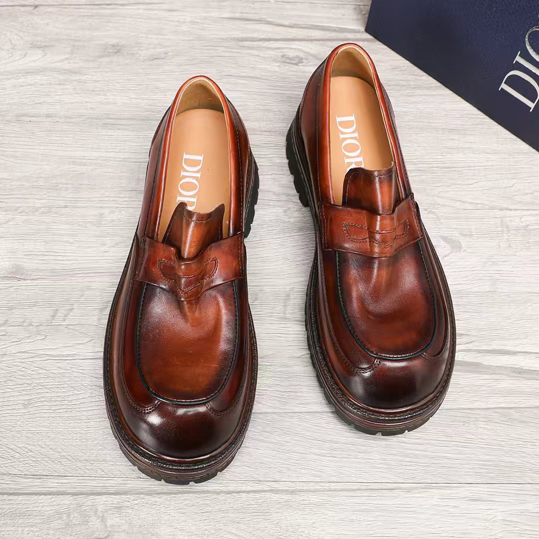Dior Leather Moc-Toe Loafers - Leather Upper And Lining