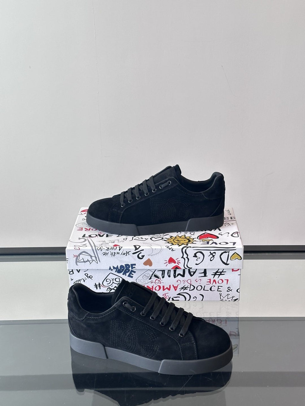 Dolce & Gabbana Lace-Up Low-Top Sneakers