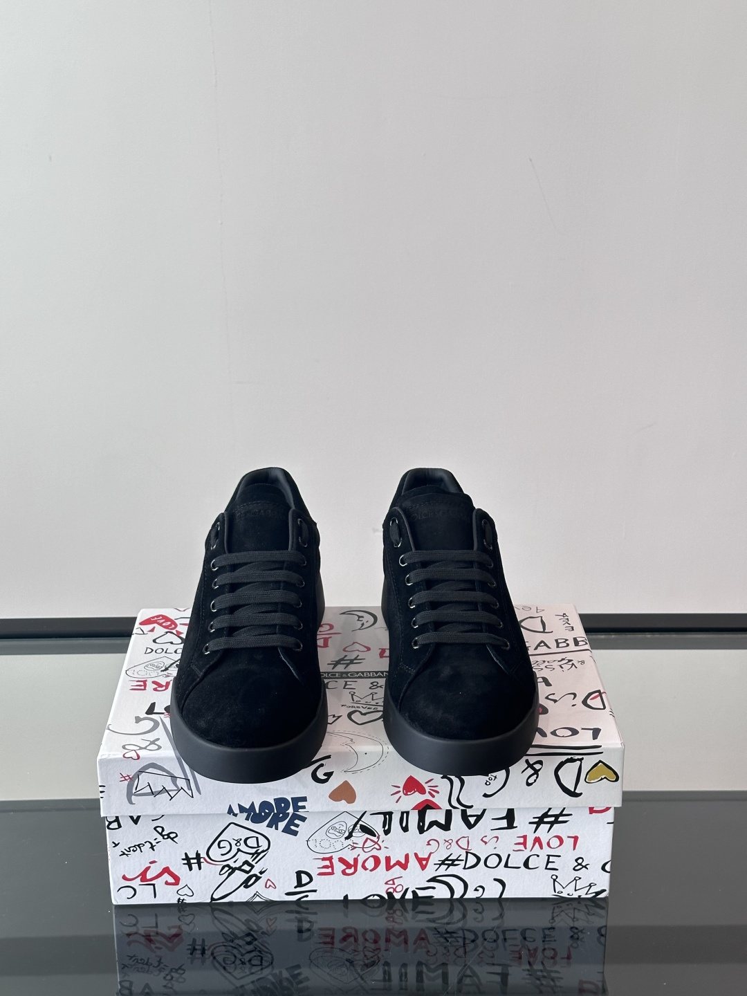 Dolce & Gabbana Lace-Up Low-Top Sneakers